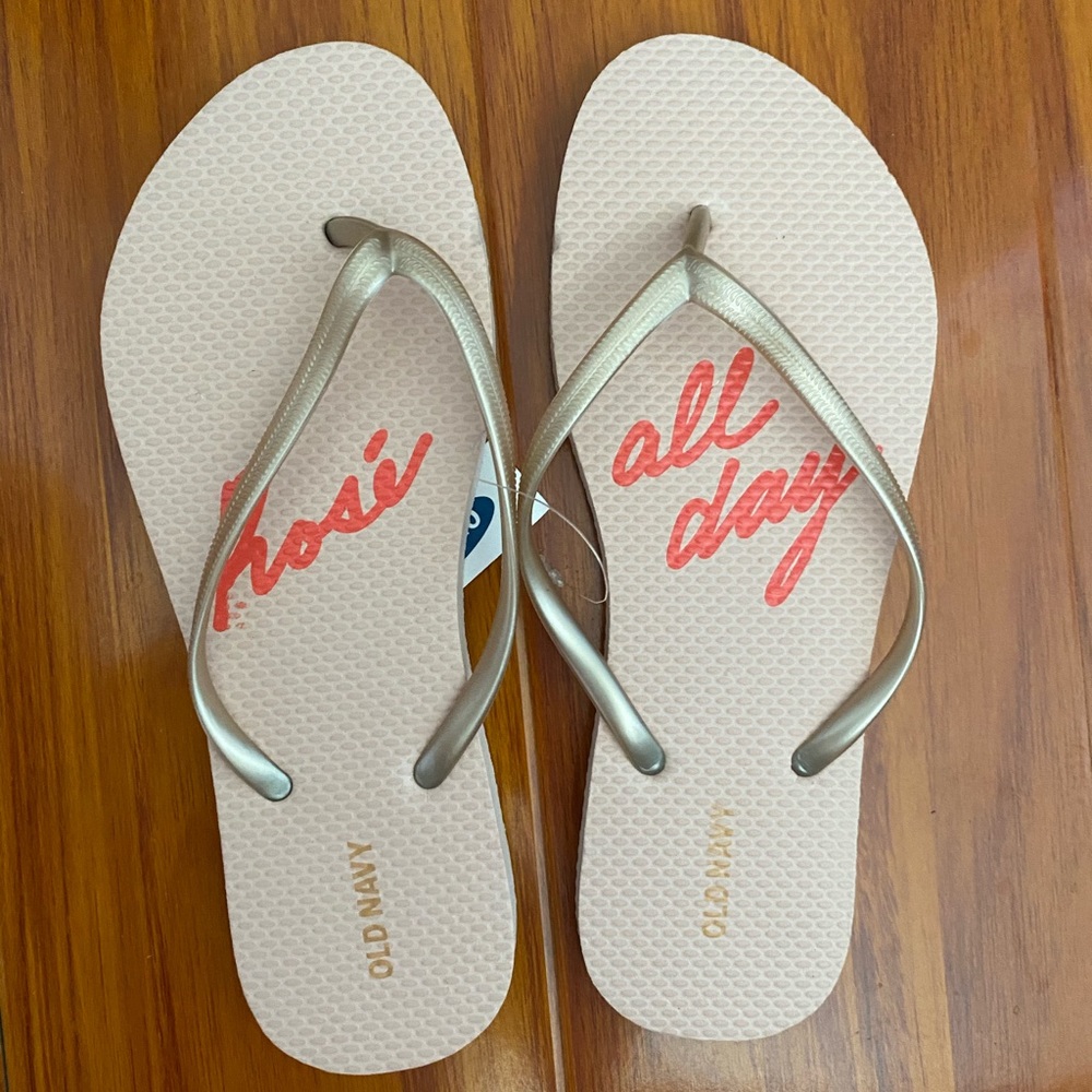 🌿 Pink Rose Flip Flops